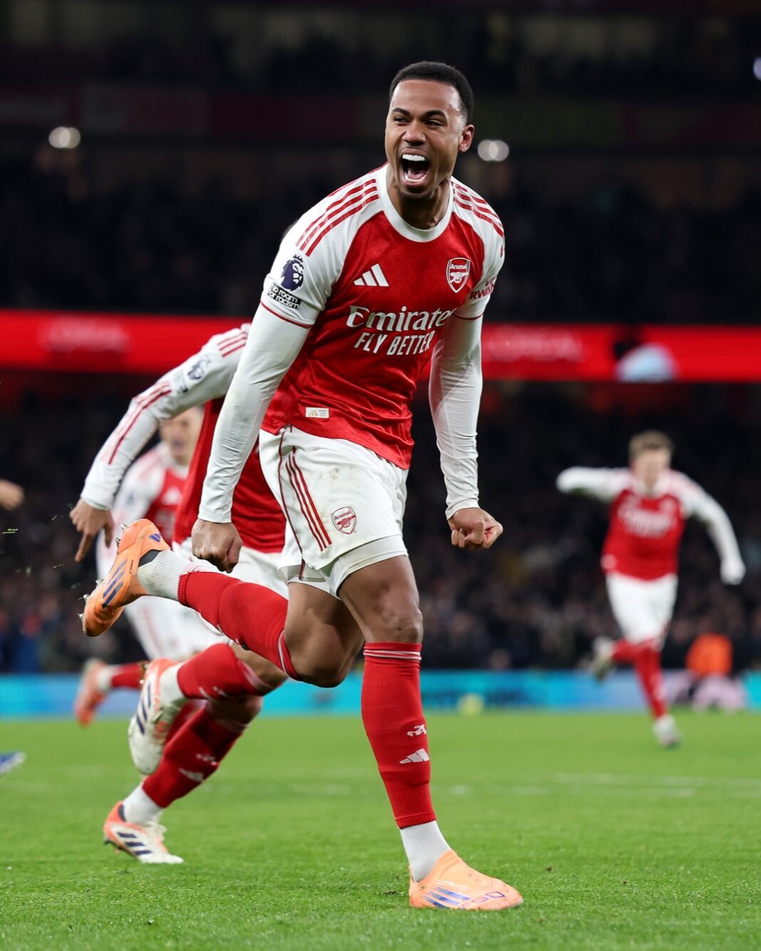 Tuan rumah Arsenal berhasil menghentikan laju impresif Aston Villa setelah meraih kemenangan telak pada pekan ke-19 Liga Inggris 2025–2026. Tim asuhan Unai Emery dibuat tak berkutik dalam laga yang berlangsung Selasa (30/12/2025) waktu setempat atau Rabu dini hari WIB.